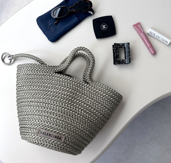 バレンシアガ「IBIZA」かごバッグが可愛い♡この夏に欲しい理由!-STYLE