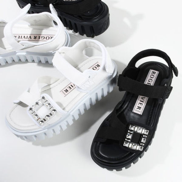 【国内即発】Roger Vivier ヴィヴ ゴーシック バックル サンダル