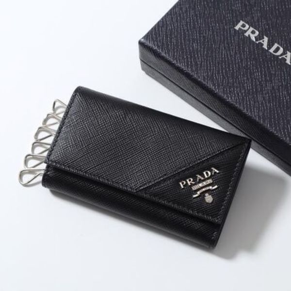 PRADA キーケース 2PG222 QME サフィアーノ レザー 6連