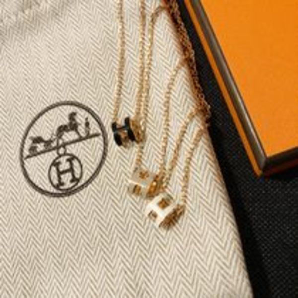 入手困難【HERMES】ポップで可愛い♪ mini Pop H pendant 各色