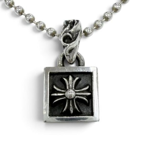美品 CHROME HEARTS フレームドCH プラスネックレス ネックレス