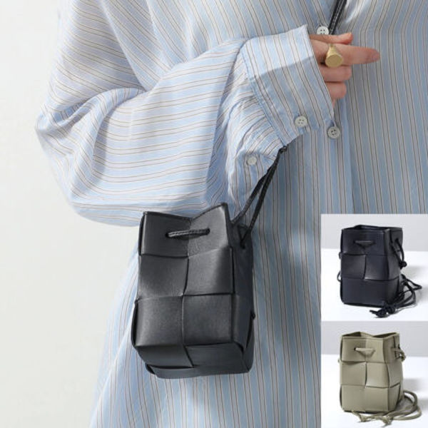 BOTTEGA VENETA バッグ CASSETTE カセット ミニ 680217 VCQC4