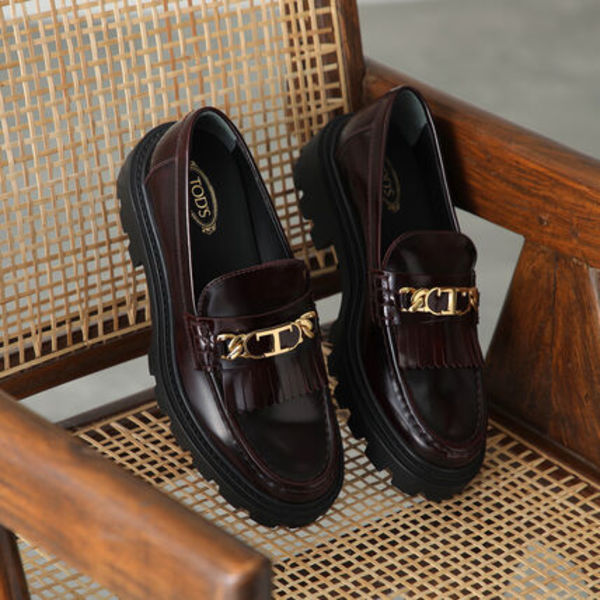 TODS ローファー XXW08J0GF80SHA Tチェーン フリンジ
