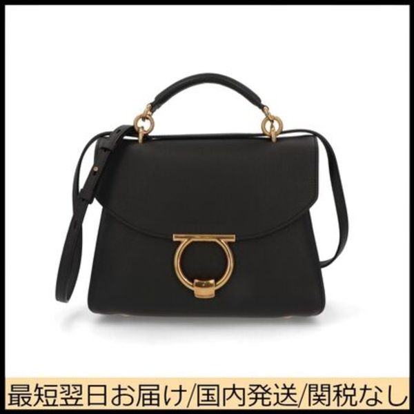 フェラガモ ショルダーバッグ 2WAY ブラック カーフレザー