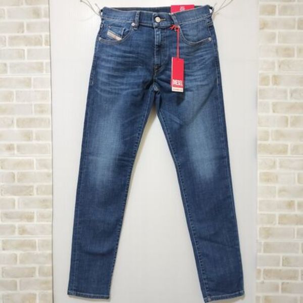 【送料無料♪即発送♪】DIESEL  2019 D-STRUKT