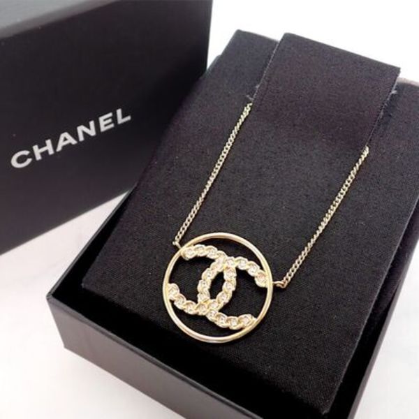 CHANEL CC サークル ペンダント ネックレス メタル ゴールド