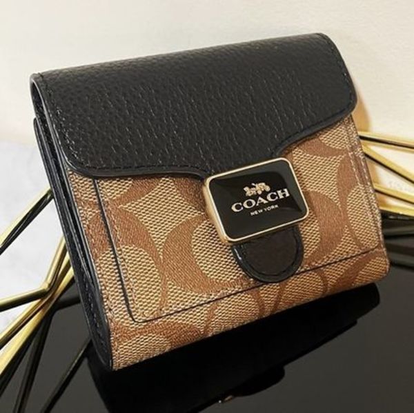 Coach 二つ折り財布 シグネチャー 折り畳み財布 関税送料込