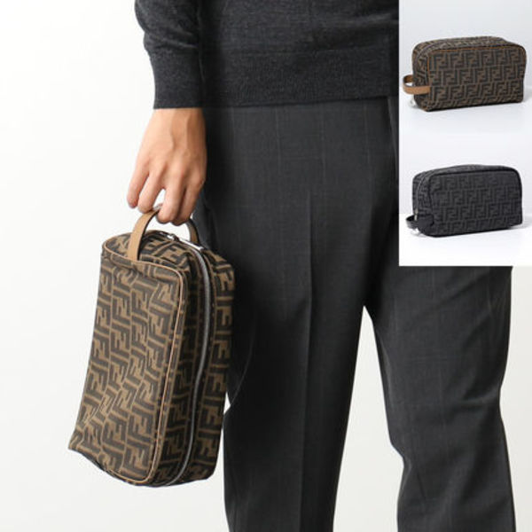 FENDI  クラッチバッグ 7N0141 ALWK ポーチ FF柄