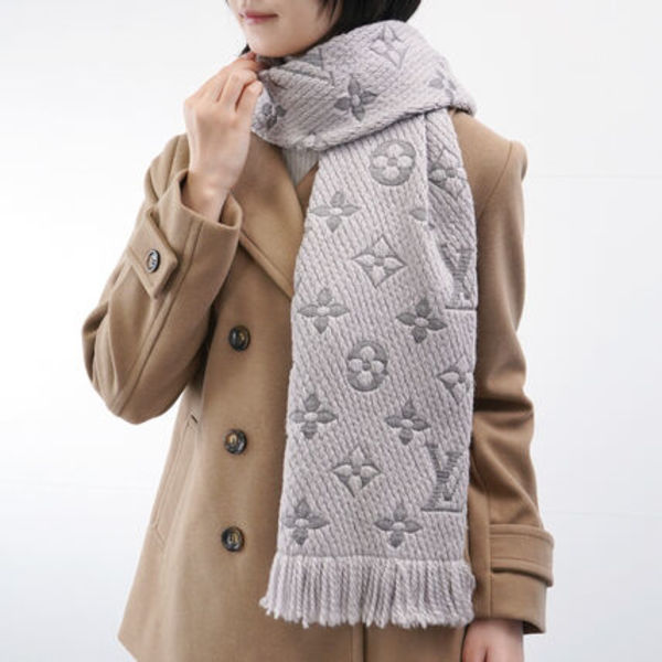 【新品同様】LOUIS VUITTON モノグラム マフラー パールグレー