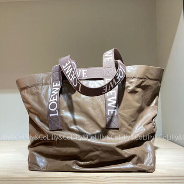 LOEWE 大容量バッグ フォールドショッパー