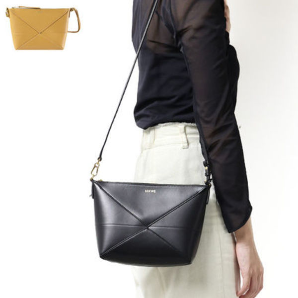 LOEWE ショルダーバッグ クロスボディ クラッチ C510PT1X01