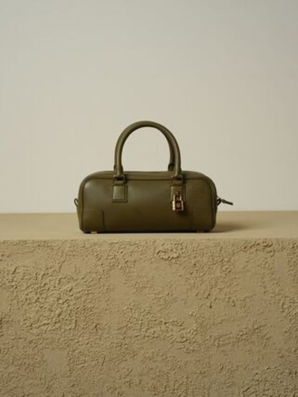LOEWE ロエベ オリーブ アマソナ23 クロップド ハンドバッグ