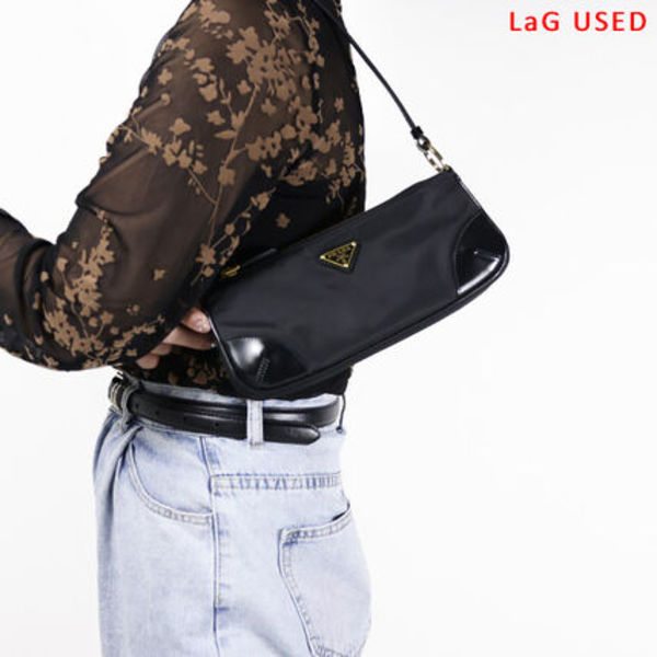 【LaG ヴィンテージ】PRADA ショルダーバッグ Re-Edition 1BC201