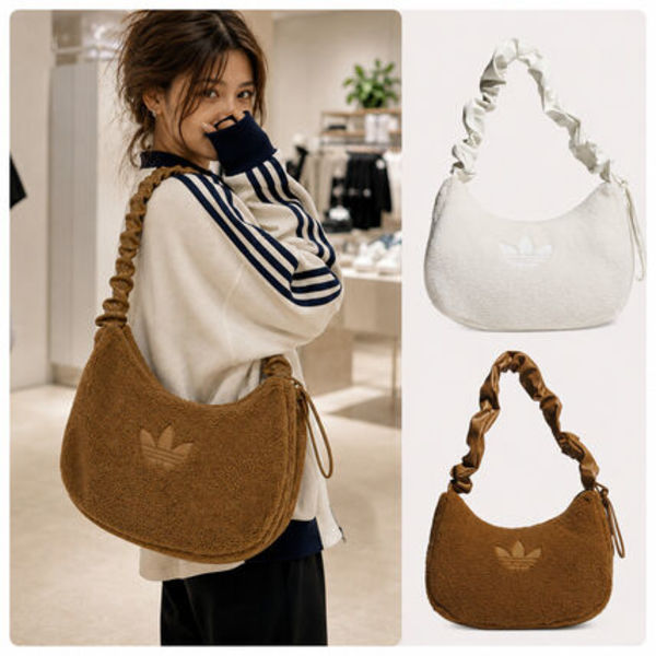 【adidas】 アディダス フリース バッグ Fleece Bag
