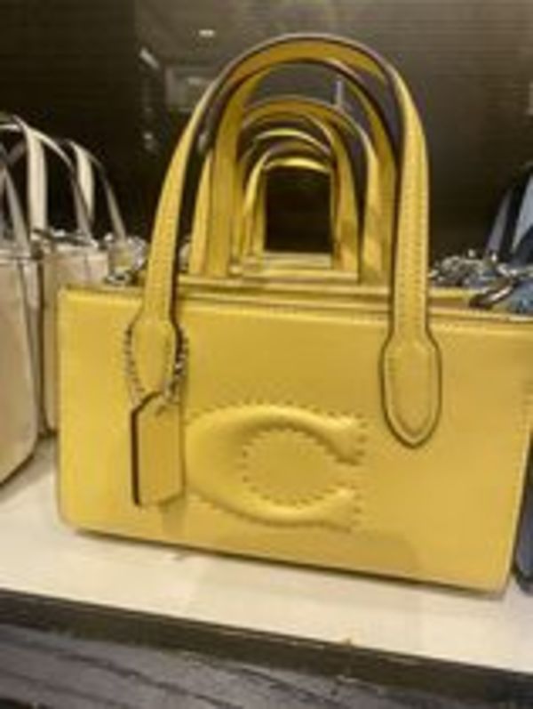 【Coach 】2WAYで使える! ニーナ スモールトート  CR097