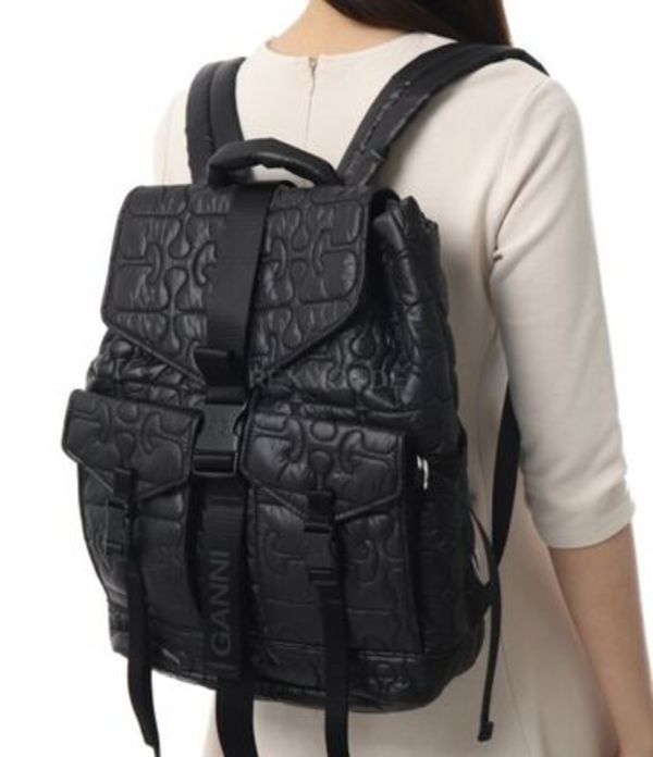 GANNI| (RE-TECH QUILTED BACKPACK (B2080004 099))