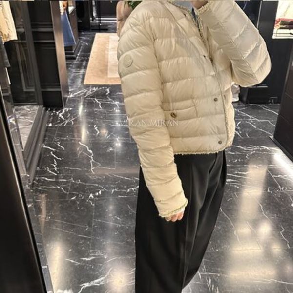 追跡付き発送【MONCLER】ショートダウンジャケット Fleurs