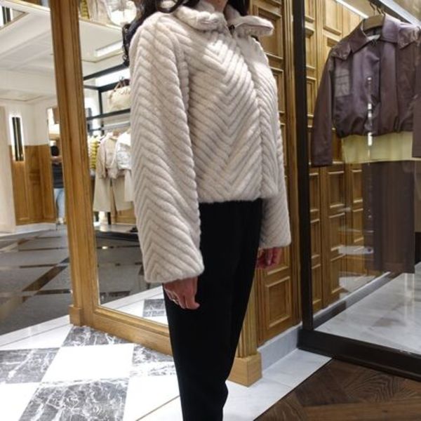 ♪直営店♪ Moncler「大人もOK」 Elra ジャケット