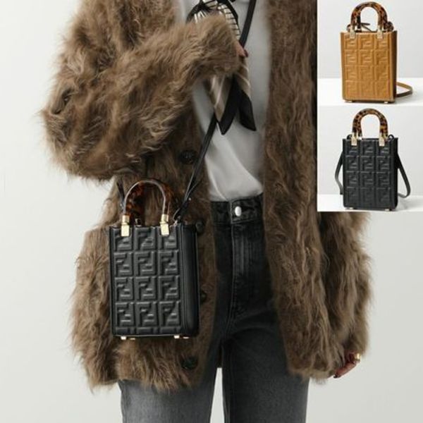 FENDI ショルダーバッグ MINI SUNSHINE SHOPPER