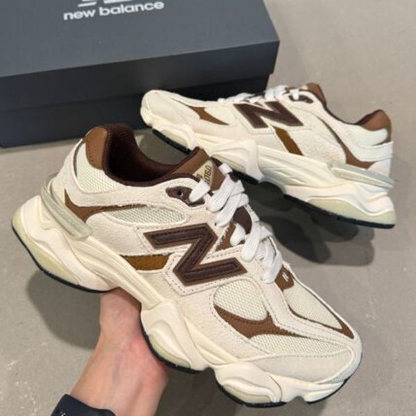 大人気!追跡あり☆NEW BALANCE☆ 9060