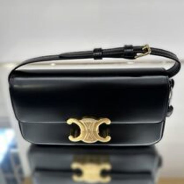Outlet【CELINE】トリオンフ CLAUDE クロード ショルダーバッグ
