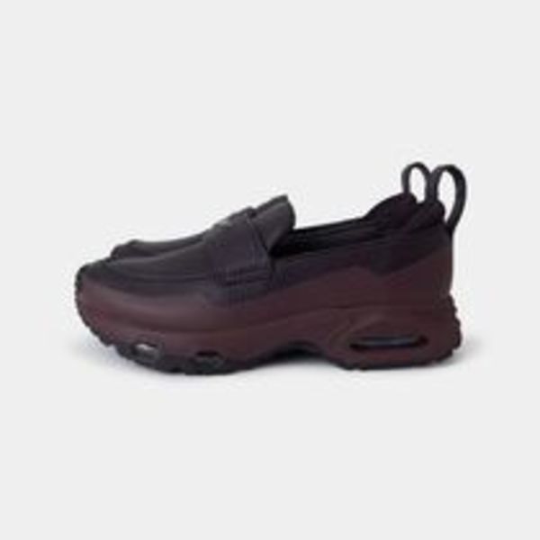 Nike SWDC エアマックス フェノメナ ブラックメタリックシルバー