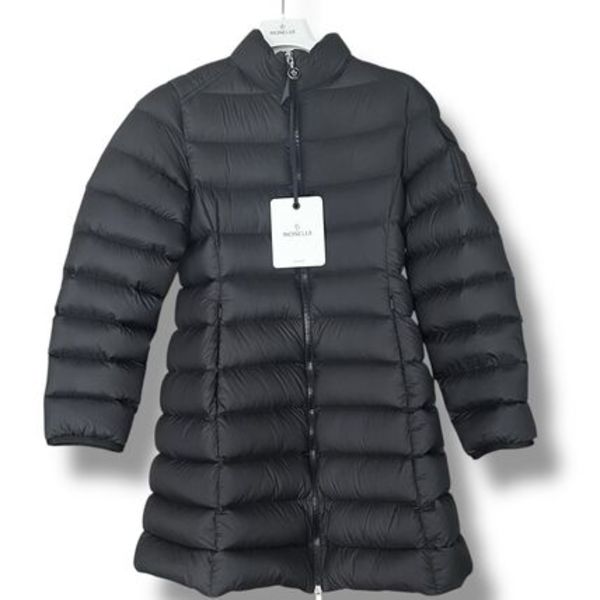 <Moncler >Igesseダウンジャケット
