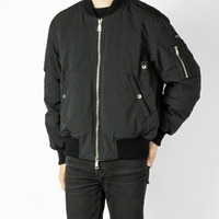 【フードは要らない派のあなた】へ。ノーカラーダウンジャケット続々登場!!