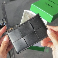 「フラグメントケース」とは?人気ブランド17選!-キャッシュレス派は必見