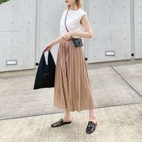 まだデカバッグを抱えてるの?街行くおしゃれさんは「バッグ2個持ち」が常識だった♡