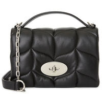 これが英国レディのたしなみ。「Mulberry(マルベリー)」のアイテムで洗練度をアップ!