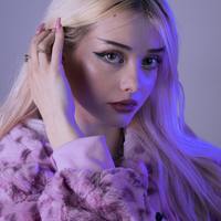 【パーソナルカラー別】秋冬トレンドカラー"パープル"に似合うメイクが知りたい♡