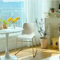 予算抑えて理想のインテリアに♡1万円以下も豊富!良コスパな『韓国家具』はいかが?