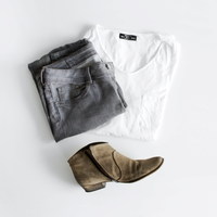 【脱ストリート!】たまにはスニーカーをやめて「ヒールブーツ」を履いてみよう!