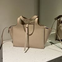 【セール品もあり】あの“フィービー期”のCELINE(セリーヌ)をGETする方法をシェア。