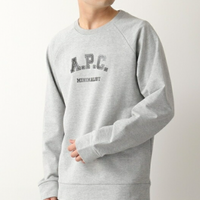 お洒落スウェットを着こなすなら『脱・部屋着』がテーマ!オススメの選び方&ポイント