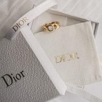 《予算別》クリスマスプレゼントに“おねだり”したいハイブランドのアクセサリー