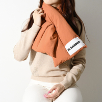 【2022年秋冬最新版】シンプルな中にも個性を覗かせて♡おしゃれ女子が選ぶ話題の『マフラー』4選! (ジルサンダー、トーテム、アクネetc.)