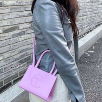 “若者のバーキン”こと『Telfar(テルファー)』のバッグの魅力を徹底解剖!!公式店舗で買える?購入方法は?