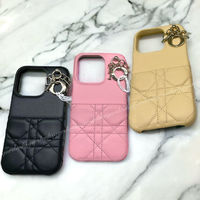 【2024年】iPhone15対応も!「スマホ・iPhoneケース」ハイブランド人気図鑑