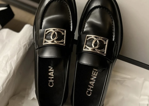 《レディース》おしゃれな「ローファー」人気ブランド25選！