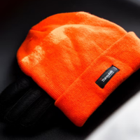 「浅めビーニー(ニット帽)」でトレンド感をプラス!簡単に取り入れられる今ホットなアイテム!