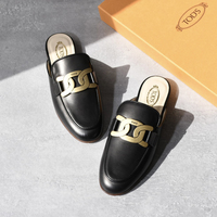 こんな靴が欲しかった♡サンダル以上パンプス未満な「つっかけシューズ」ならサッと履けてきちんと見えも叶えてくれる!