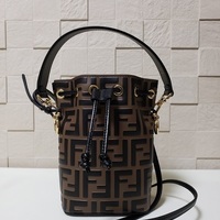 大人もOKなキッズ用バッグがアツい!!ハイブランドもお手頃にゲットできちゃうんです♡