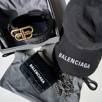 男女人気続く!「バレンシアガ・BALENCIAGA」の魅力を徹底解説!-財布・バッグ・スニーカー・コラボなど人気商品を総まとめ!