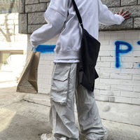 今季トレンドのメンズボトムスは『カーゴパンツ』が注目キーワード! !