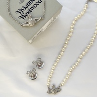 《20代レディース》が選ぶ「アクセサリー」人気ブランドランキング!-ハイブランドからお手頃なものまで総覧!