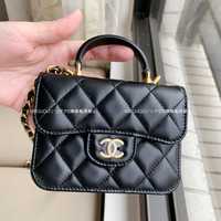 アイコニックな『CHANEL(シャネル)』ミニチェーンバッグが可愛いすぎ♡【STYLE HAUS編集部のコレ気になる】