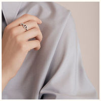 予算6万円でおつりがくる!?ボーナスで自分へのプレゼントを買うならハイブランドのアクセサリーで決まり♡