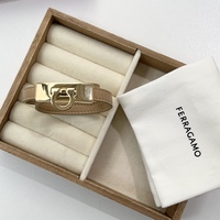 3万円以下で叶う!フェラガモの「上品レディ向けアクセサリー」名品集♪